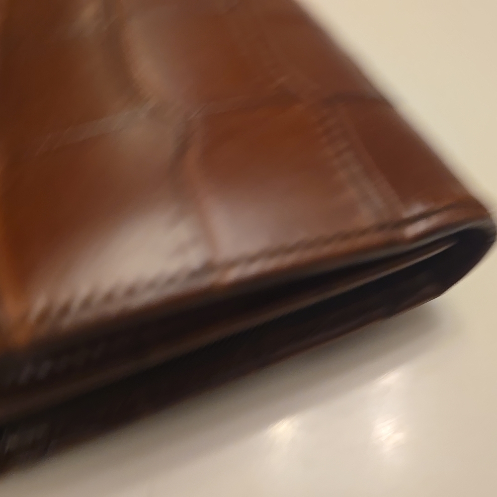 Dooney & Bourke Brown Crocodile Embossed Wallet - Picture 5 of 16